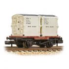 BR Conflat Wagon B700399, BR Bauxite (Early) Livery with Two BR White AF Containers, Includes Wagon Load, Weathered