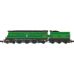 Dapol N Scale, 2S-034-008 BR (Ex SR) Battle of Britain Class 4-6-2, 34081, '92 Squadron' BR (Ex-SR) Malachite Green (British Railways) Livery, DCC Ready small image