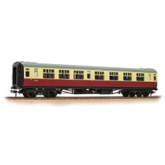 Bachmann Branchline OO Scale, 34-751 BR (Ex SR) Bulleid 63' Composite Corridor 15" Vents S5865, Set 847, BR Crimson & Cream Livery small image