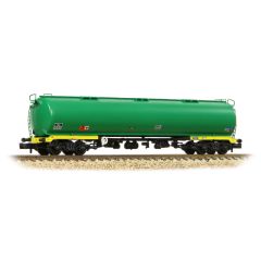 Graham Farish N Scale, 373-561B Private Owner (Ex BR) TEA 102T Bogie Tank Wagon BPO80165, 'BP', Green Livery small image