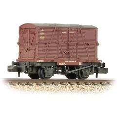 Graham Farish N Scale, 377-328C BR Conflat Wagon B707211, BR Bauxite (Early) Livery with BR Crimson BD Container, Includes Wagon Load, Weathered small image