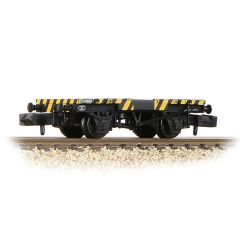 BR Ex-Conflat Runner Wagon B709234, BR Yellow & Black (Wasp Stripes) Livery