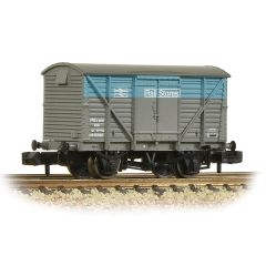 Graham Farish N Scale, 377-629 BR 12T Ventilated Van, Plywood Doors ADB781595, BR Departmental Rail Stores Livery small image