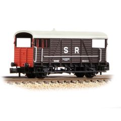 Graham Farish N Scale, 378-026 SR (Ex SE&CR) 25T 'Dance Hall' Brake Van 55462, SR Brown (Pre 1936) Livery small image