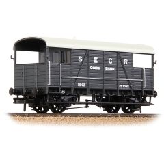 Bachmann Branchline OO Scale, 38-915 SECR (Ex SE&CR) 25T 'Dance Hall' Brake Van 11902, SECR Grey Livery small image