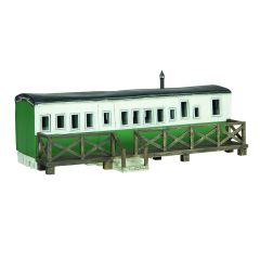 Bachmann Scenecraft OO Scale, 44-0150G Holiday Coach, Green & White small image