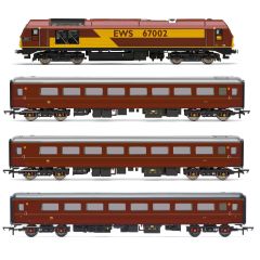 Hornby OO Scale, R30251 EWS Business Train Pack small image