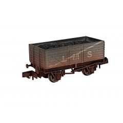 Dapol N Scale, 2F-071-077 LMS 7 Plank Wagon, End Door 302076, LMS Grey Livery, Includes Wagon Load, Weathered small image