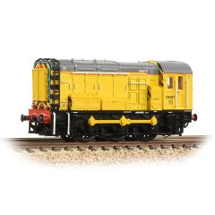 Graham Farish N Scale, 371-011 Network Rail Class 08 0-6-0, 08417, Network Rail Yellow Livery, DCC Ready small image