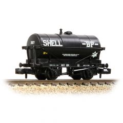 Graham Farish N Scale, 373-660A Private Owner 14T Tank Wagon 3977, 'Shell BP', Black Livery small image