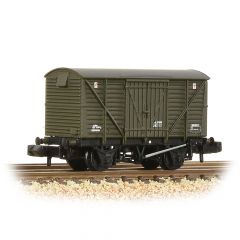 Graham Farish N Scale, 373-704 BR 12T Ventilated Van, Planked Doors, BR Departmental Olive Green Livery small image