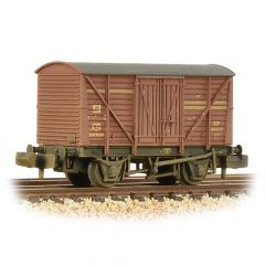 Graham Farish N Scale, 373-728 BR 10T Insulated Ale Van B872089, BR Bauxite (Early) Livery, Weathered small image
