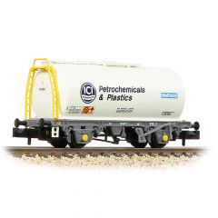 Graham Farish N Scale, 373-789 Private Owner (Ex BR) TTA 45T Tank Wagon ICIA54360, 'ICI Petrochemicals', White Livery small image
