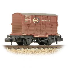 Graham Farish N Scale, 377-331 BR Conflat Wagon B701283, BR Bauxite (Early) Livery with 'Door-to-Door' BD Container, Includes Wagon Load, Weathered small image