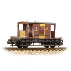 Graham Farish N Scale, 377-530 BR 20T Standard Brake Van B954687, BR Bauxite (TOPS) Livery Air Piped, Weathered small image