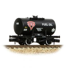 Graham Farish N Scale, 378-003 Private Owner 14T Class B Anchor Mounted Tank Wagon 168, 'Fina', Black Livery small image