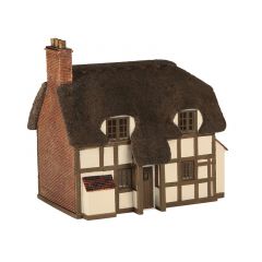 Graham Farish Scenecraft N Scale, 42-0019 Thatched Cottage small image
