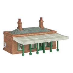 Graham Farish Scenecraft N Scale, 42-0045G Suburban Station, Green small image