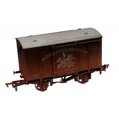Dapol OO Scale, 4F-011-113 Private Owner (Ex LMS) 12T Ventilated Van No. 2, 'Sandstone Brewery', White Livery, Weathered small image
