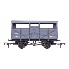 Dapol OO Scale, 4F-020-045 GWR 8T Cattle Wagon 13827, GWR Grey (small GW) Livery small image