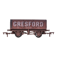 Private Owner 7 Plank Wagon, 10' Wheelbase 266, Gresford, Red Livery, Includes Wagon Load, Weathered