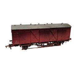 Dapol OO Scale, 4F-014-030 BR (Ex GWR) Fruit D Van W2027, BR Red Livery, Weathered small image