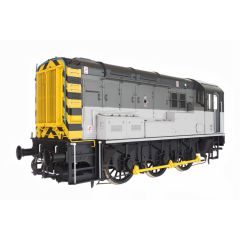 Dapol O Scale, 7D-008-015U BR Class 08 0-6-0, Un-numbered, BR Railfreight Livery, DCC Ready small image