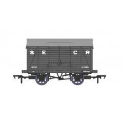 Rapido Trains UK OO Scale, 927001 SECR 10T Ventilated Van, Diag. 1426 15782, SECR Grey Livery small image
