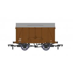 Rapido Trains UK OO Scale, 927005 SR (Ex SECR) 10T Ventilated Van, Diag. 1426 45779, SR Brown (Post 1936) Livery small image