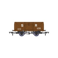 Rapido Trains UK OO Scale, 940004 SR 8 Plank Wagon, Diag. 1379, 9' Wheelbase 31372, SR Brown (Pre 1936) Livery small image