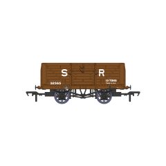 Rapido Trains UK OO Scale, 940005 SR 8 Plank Wagon, Diag. 1379, 9' Wheelbase 32565, SR Brown (Pre 1936) Livery small image