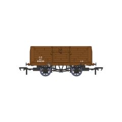 Rapido Trains UK OO Scale, 940014 SR 8 Plank Wagon, Diag. 1379, 9' Wheelbase 33255, SR Brown (Post 1936) Livery small image