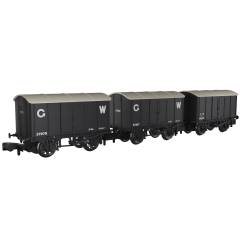 Rapido Trains UK N Scale, 961002 GWR GWR Van Diag V16 'Mink A' 59217, 57917 & 69627, GWR Grey (large GW) Livery small image
