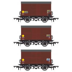 Accurascale OO Scale, ACC2049 BR (Ex SR) Banana Van S50774, S50649 & S50691, BR Bauxite Livery with 'Geest' & 'Fyffes' Labels small image