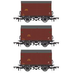Accurascale OO Scale, ACC2052 SR Mixed Diag. 1478 & Diag. 1479 Banana Van Transitional British Railways 1948-1950 Triple Pack small image