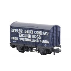 Peco N Scale, NR-P133 Private Owner (Ex GWR) 12T Ventilated Van 153398, 'Express Dairy Company', Blue Livery small image