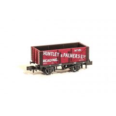 Peco N Scale, NR-P425 Private Owner 7 Plank Wagon, 10' Wheelbase No. 21, 'Huntley & Palmers Ltd', Red Livery small image