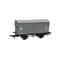 Oxford Rail OO Scale, OR76GEGV002 LNER (Ex GER) 10T (8T) Ventilated Van 630616, LNER Grey Livery small image
