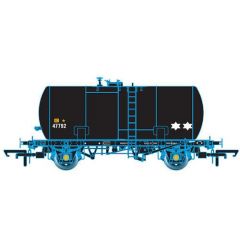 Oxford Rail OO Scale, OR76TKB002 Private Owner 35T Class B Tank Wagon 47792, Esso Black (Unbranded) Livery Revised Suspension small image