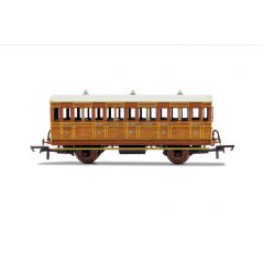 Hornby OO Scale, R40058 GNR Four Wheel Third 1636, GNR Lined Teak Livery small image