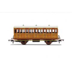 Hornby OO Scale, R40104 GNR Four Wheel Third 1636, GNR Lined Teak Livery small image