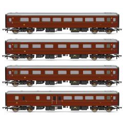 Hornby OO Scale, R40374 EWS Business Coach Pack small image