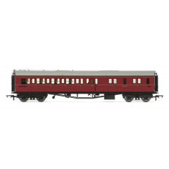 Hornby OO Scale, R4764 BR (Ex GWR) Collett 'Bow Ended' Brake Third Corridor Right Hand W4935W, BR Maroon Livery small image