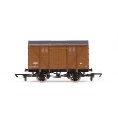 Hornby OO Scale, R60029 BR 10T 'Quad' Ventilated Meat Van B870063, BR Bauxite Livery small image
