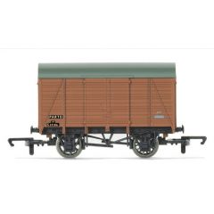Hornby OO Scale, R60102 BR (Ex SR) 12T Ventilated Van Planked 2+2 S49186, BR Bauxite Livery small image