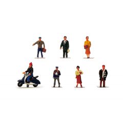 Hornby OO Scale, R7115 City People small image