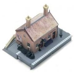 Hornby OO Scale, R8001 Waiting Room small image
