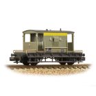 BR 20T Standard Brake Van, BR Engineers Grey & Yellow Livery, Weathered